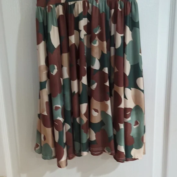 Dot Dot Smile Dress - Picture 6 of 6